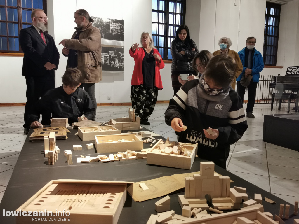 Klocki Noakowskiego w Galerii Browarna