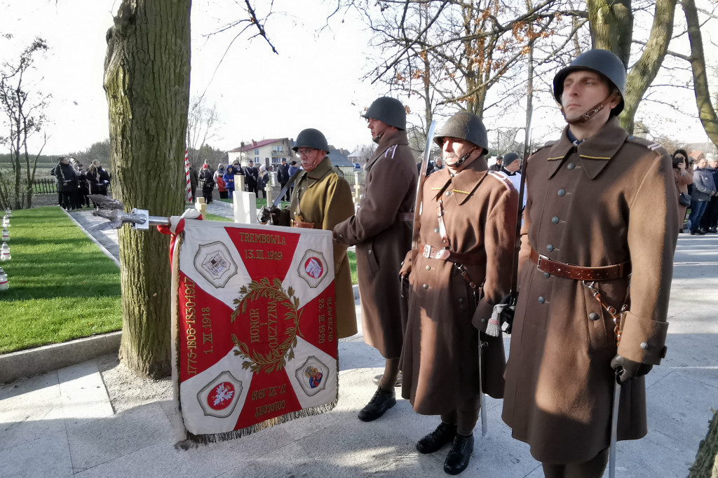 Otwarcie po remoncie cmentarza wojennego w Kompinie.