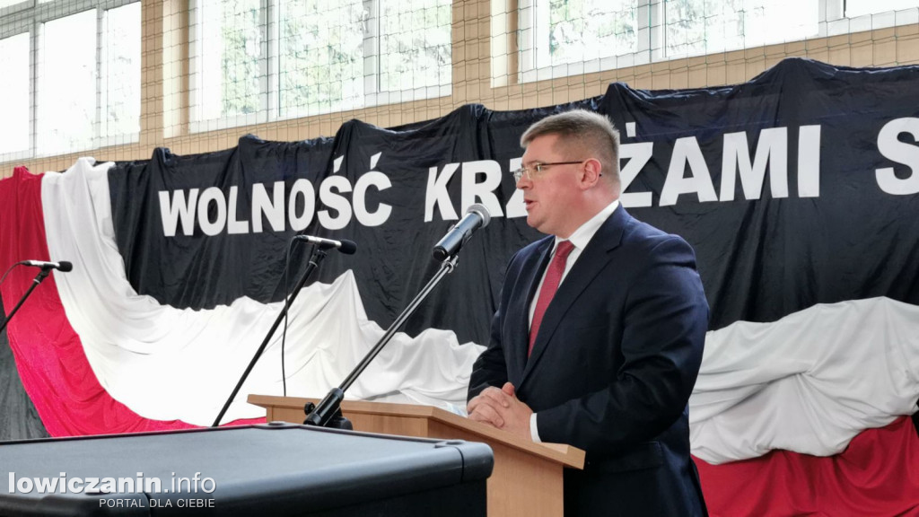 Otwarcie po remoncie cmentarza wojennego w Kompinie.