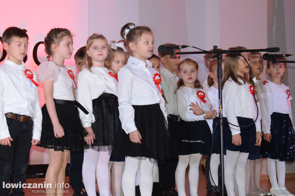 Patriotyczny koncert w strażnicy OSP w Sannikach