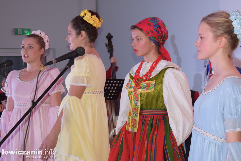 Patriotyczny koncert w strażnicy OSP w Sannikach
