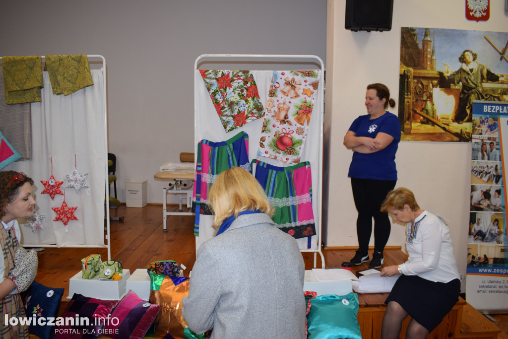 Kiermasz świąteczny ZSiPOWŁ w Łowiczu