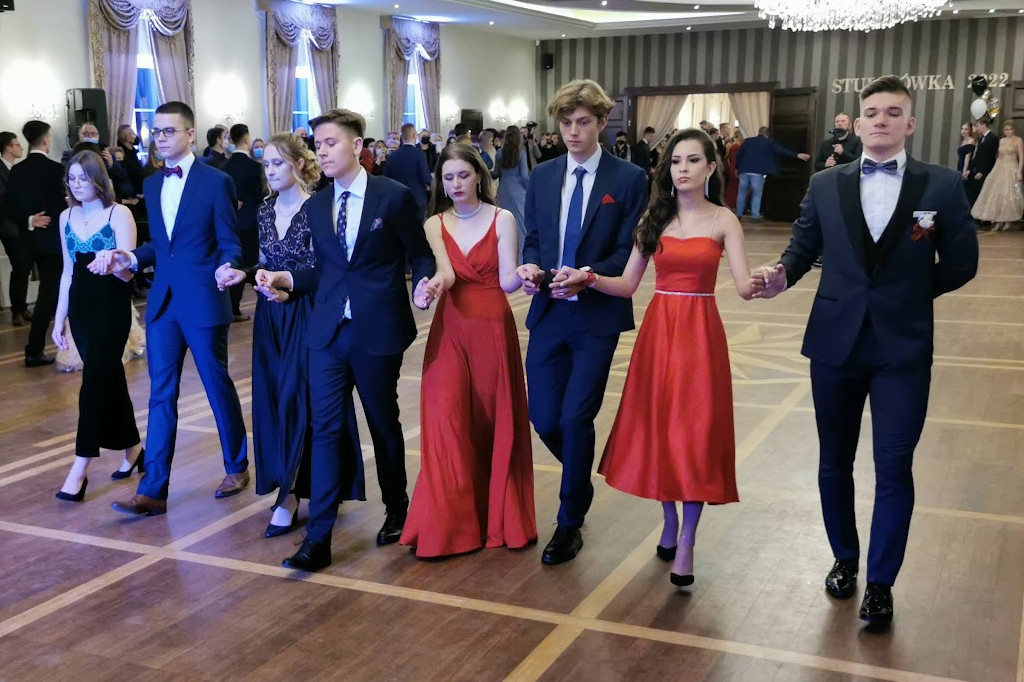 Studniówka I LO w Łowiczu 2022