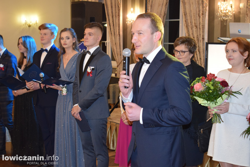 Studniówka I LO w Łowiczu 2022