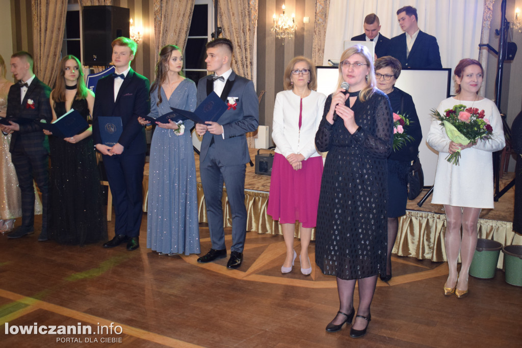 Studniówka I LO w Łowiczu 2022