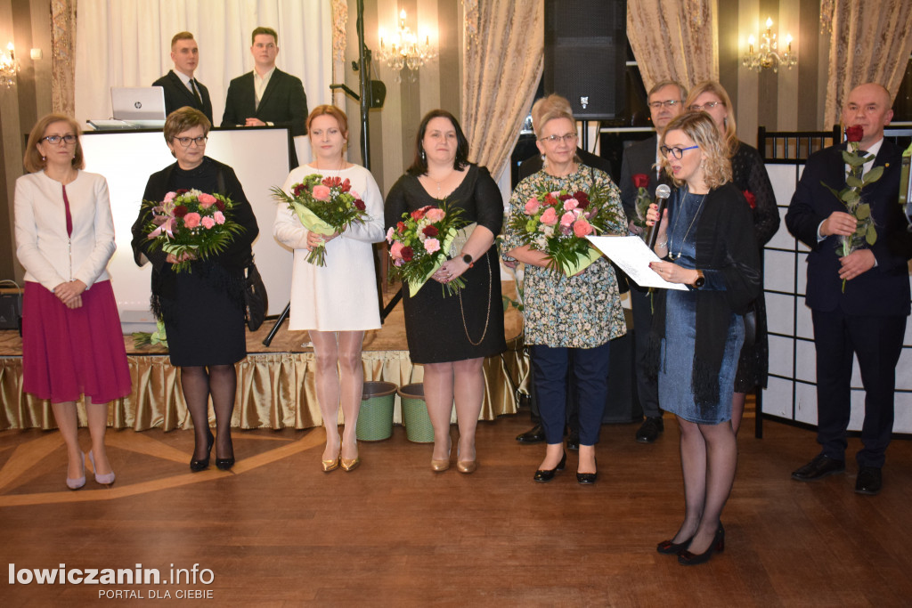 Studniówka I LO w Łowiczu 2022