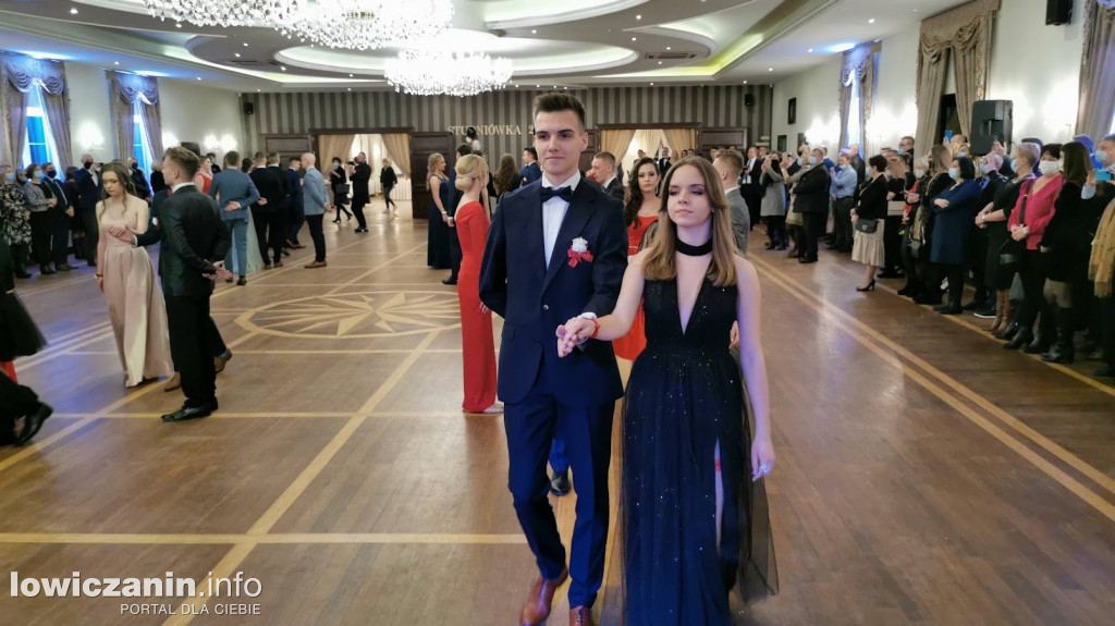Studniówka I LO w Łowiczu 2022