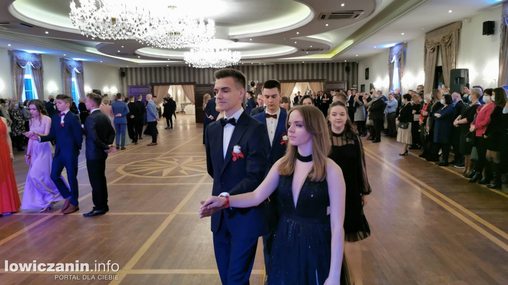 Studniówka I LO w Łowiczu 2022