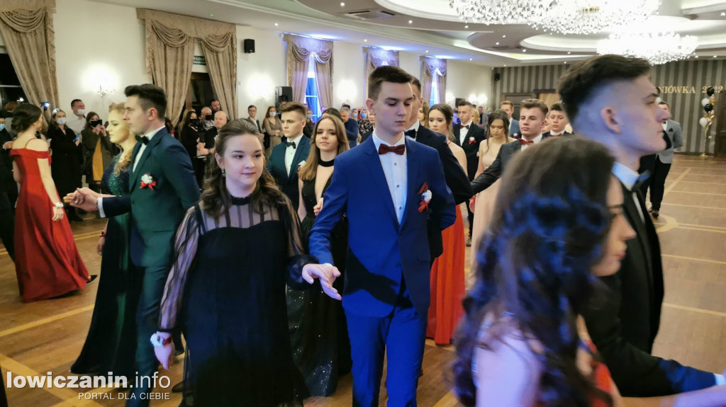 Studniówka I LO w Łowiczu 2022