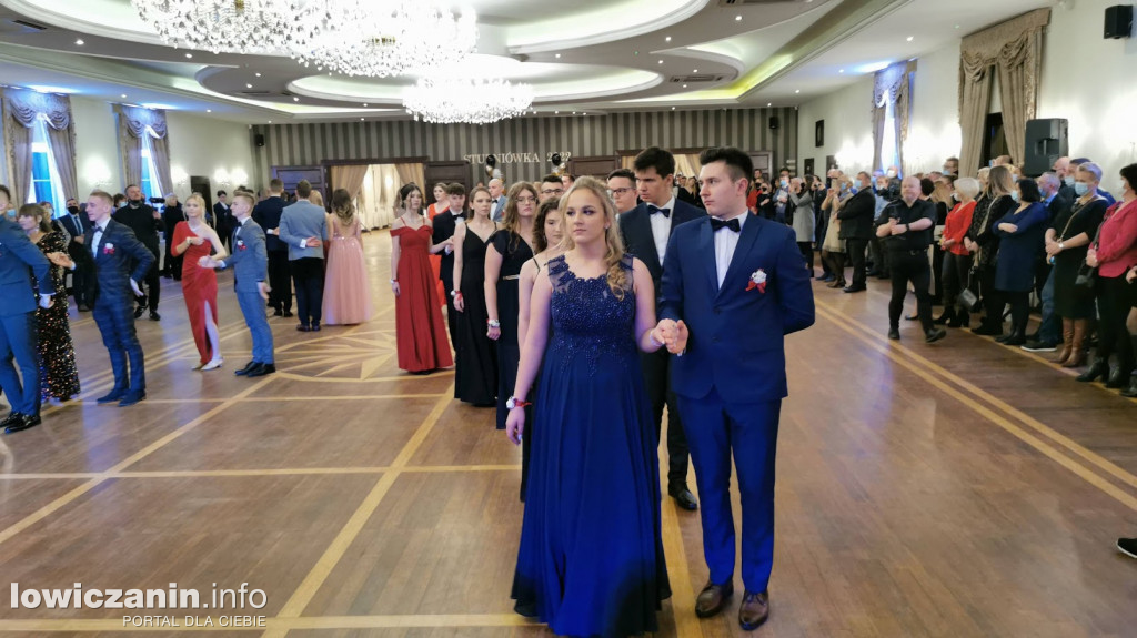 Studniówka I LO w Łowiczu 2022