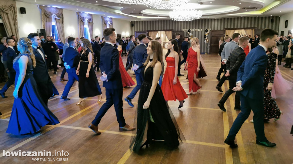Studniówka I LO w Łowiczu 2022