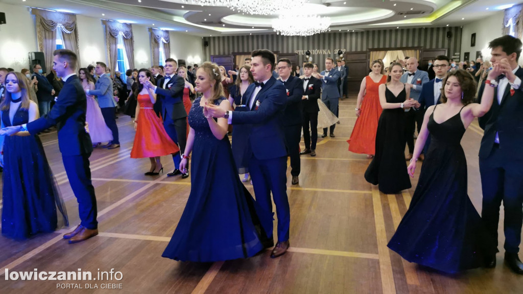 Studniówka I LO w Łowiczu 2022