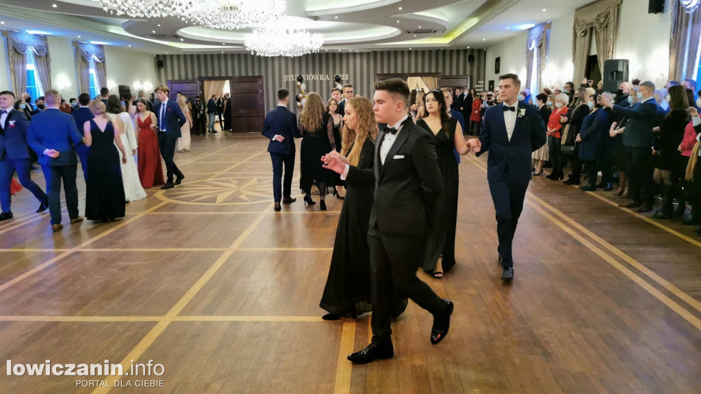 Studniówka I LO w Łowiczu 2022