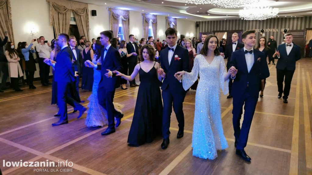 Studniówka I LO w Łowiczu 2022