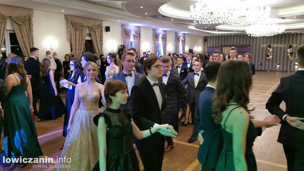 Studniówka I LO w Łowiczu 2022