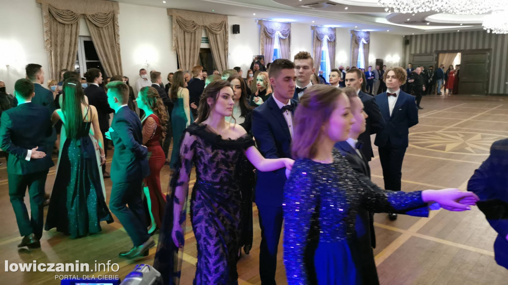 Studniówka I LO w Łowiczu 2022