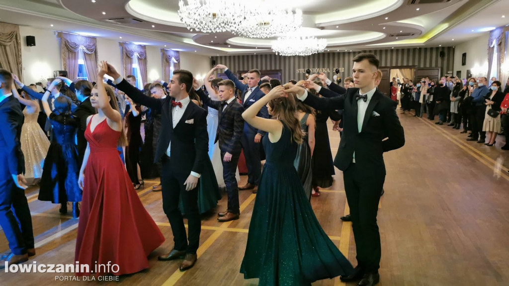 Studniówka I LO w Łowiczu 2022