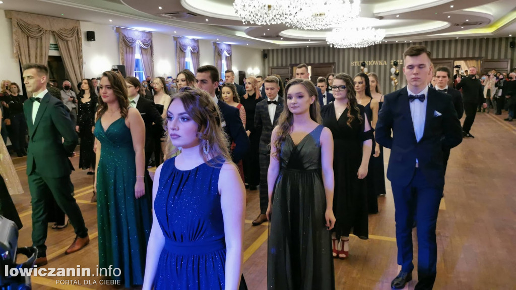 Studniówka I LO w Łowiczu 2022