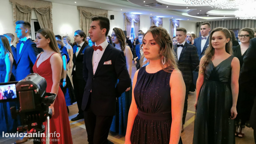Studniówka I LO w Łowiczu 2022