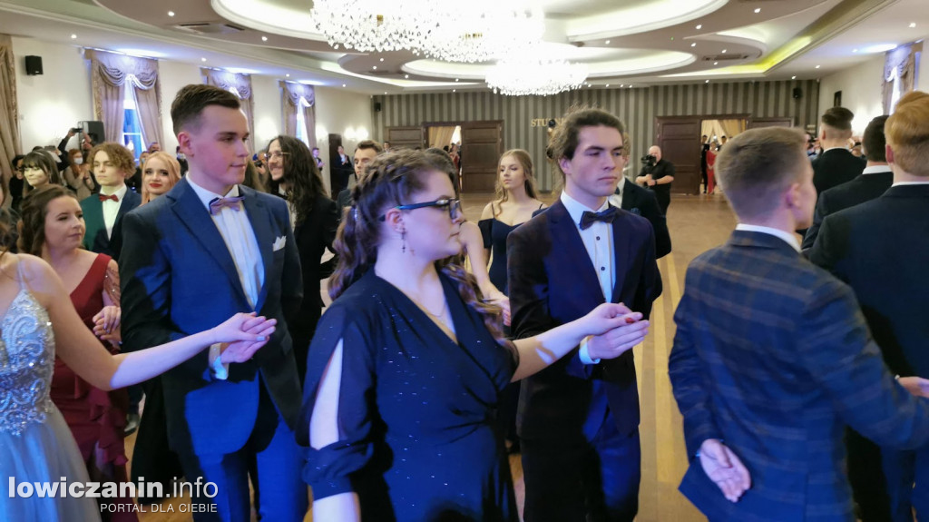 Studniówka I LO w Łowiczu 2022