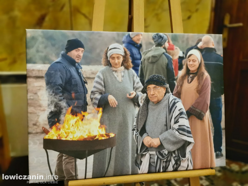 'Światłość w ciemności świeci' - wystawa w Głownie