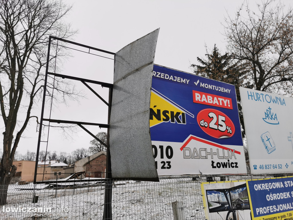 Skutki silnego wiatru w powiecie łowickim