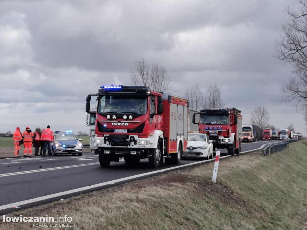 Poważny wypadek na DK 92 w Bąkowie w gminie Zduny