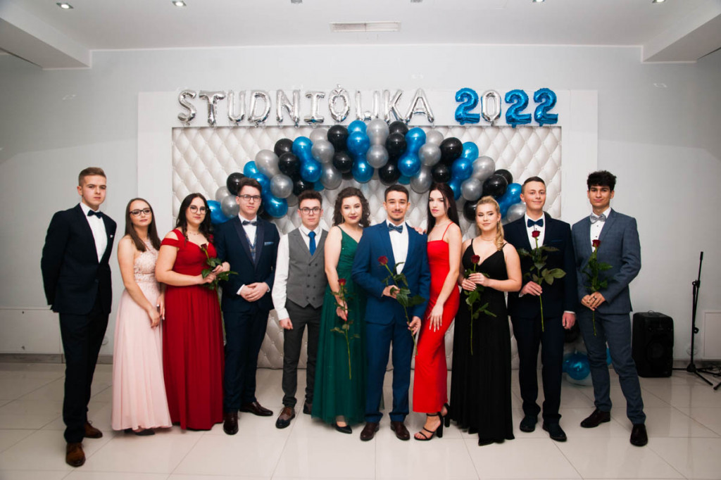 Studniówka I L.O. w Głownie