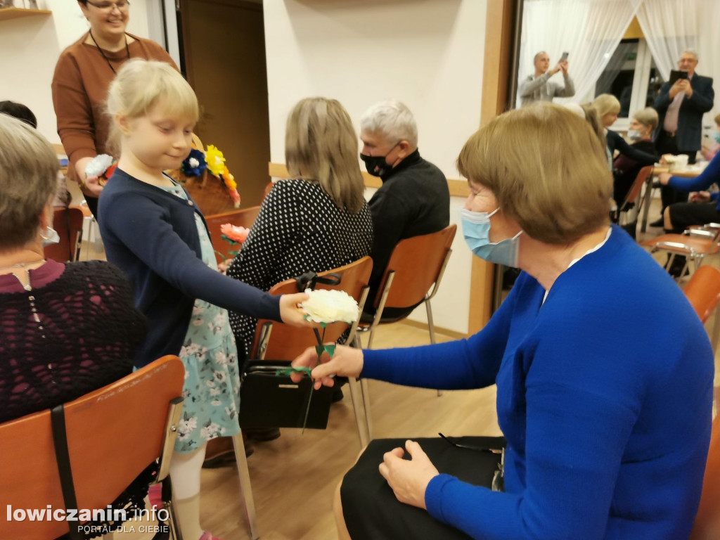 W Bobrownikach Krzewina wystąpiła dla babć i dziadków