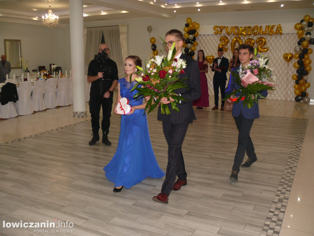 Bal studniówkowy maturzystów z ZS nr 1 w Bratoszewicach