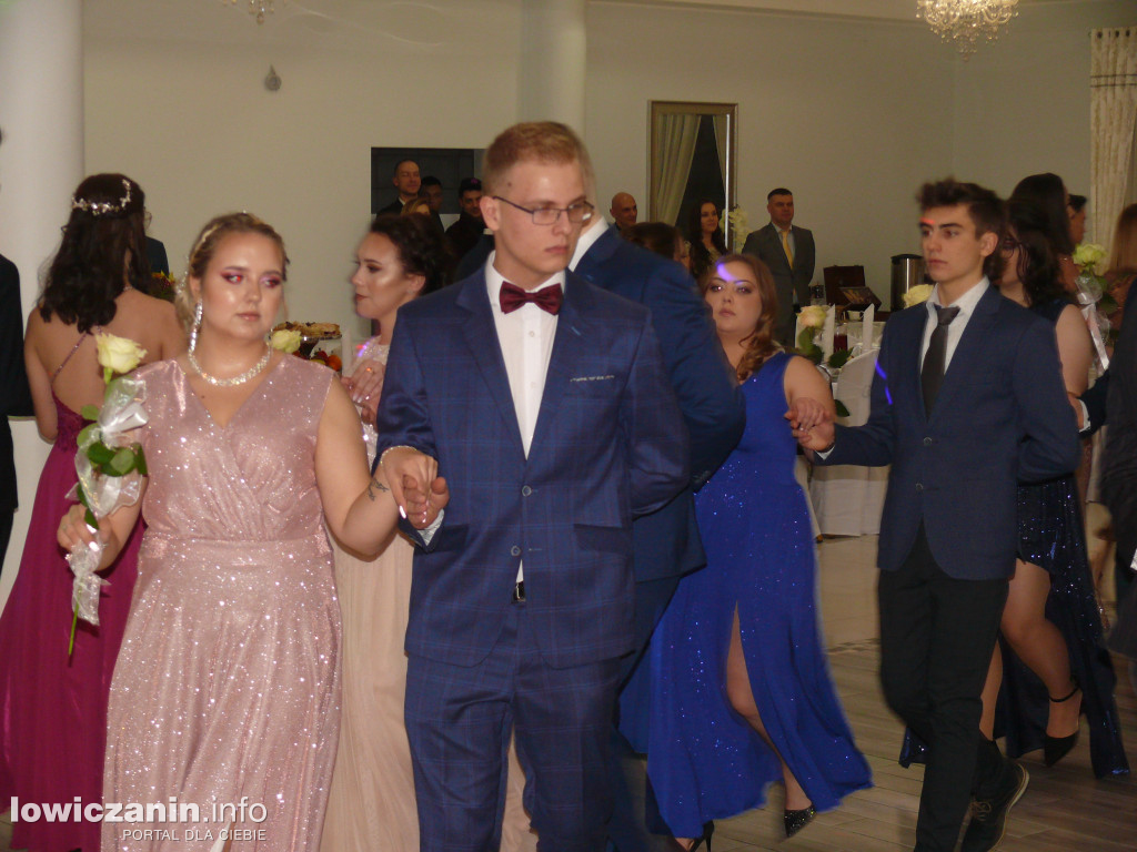 Bal studniówkowy maturzystów z ZS nr 1 w Bratoszewicach