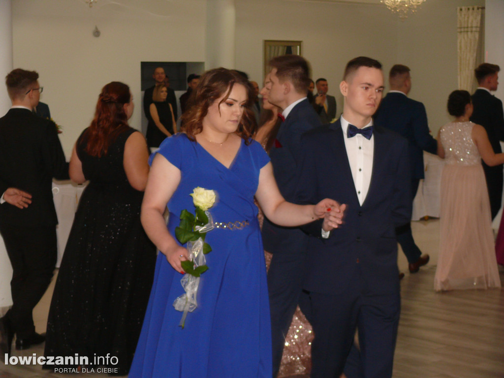 Bal studniówkowy maturzystów z ZS nr 1 w Bratoszewicach
