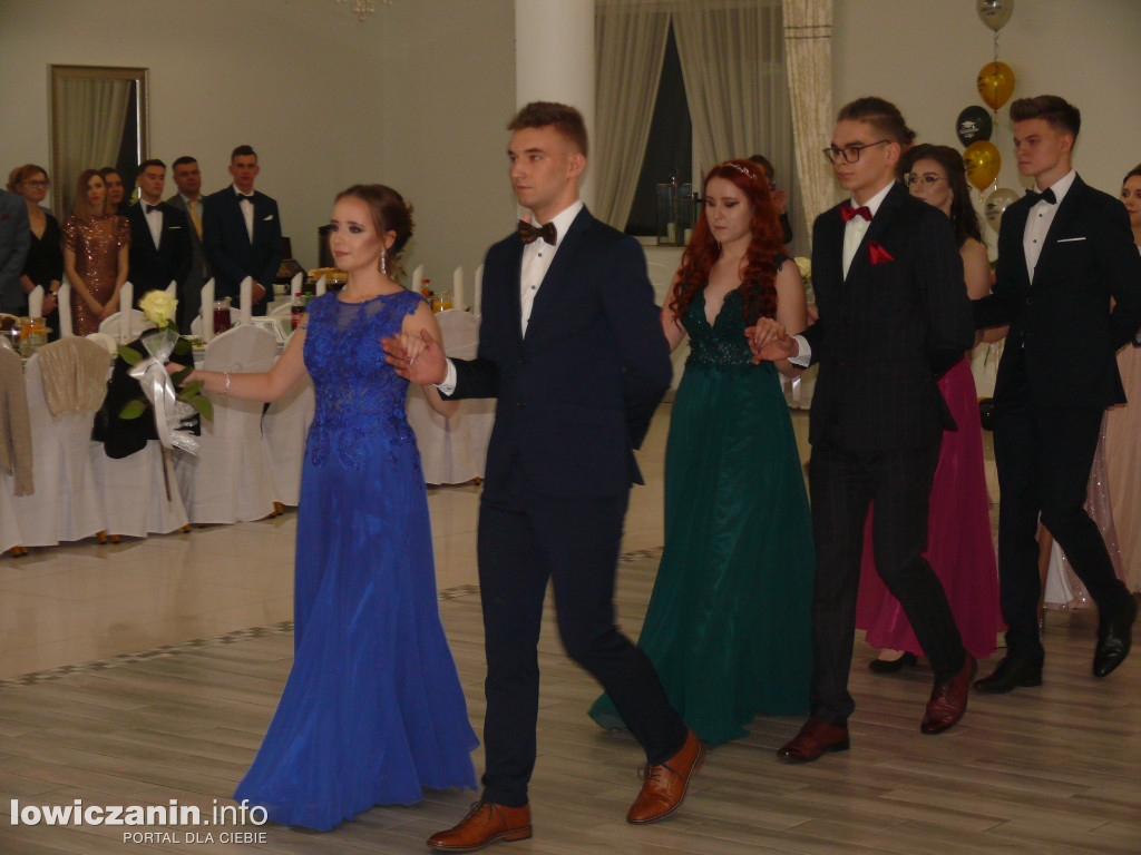 Bal studniówkowy maturzystów z ZS nr 1 w Bratoszewicach