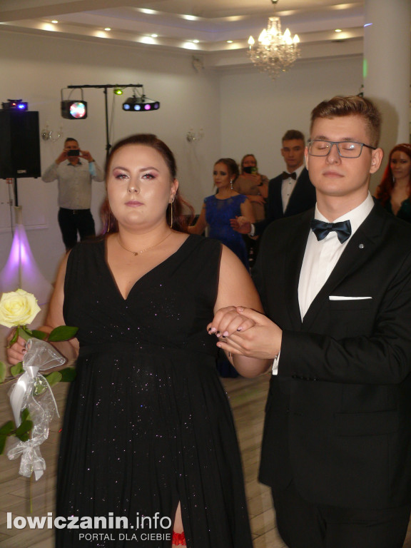 Bal studniówkowy maturzystów z ZS nr 1 w Bratoszewicach