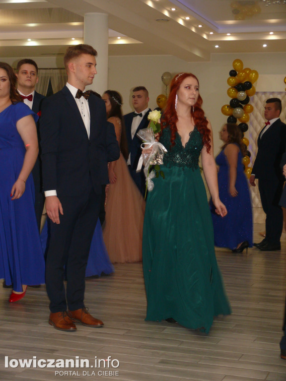 Bal studniówkowy maturzystów z ZS nr 1 w Bratoszewicach