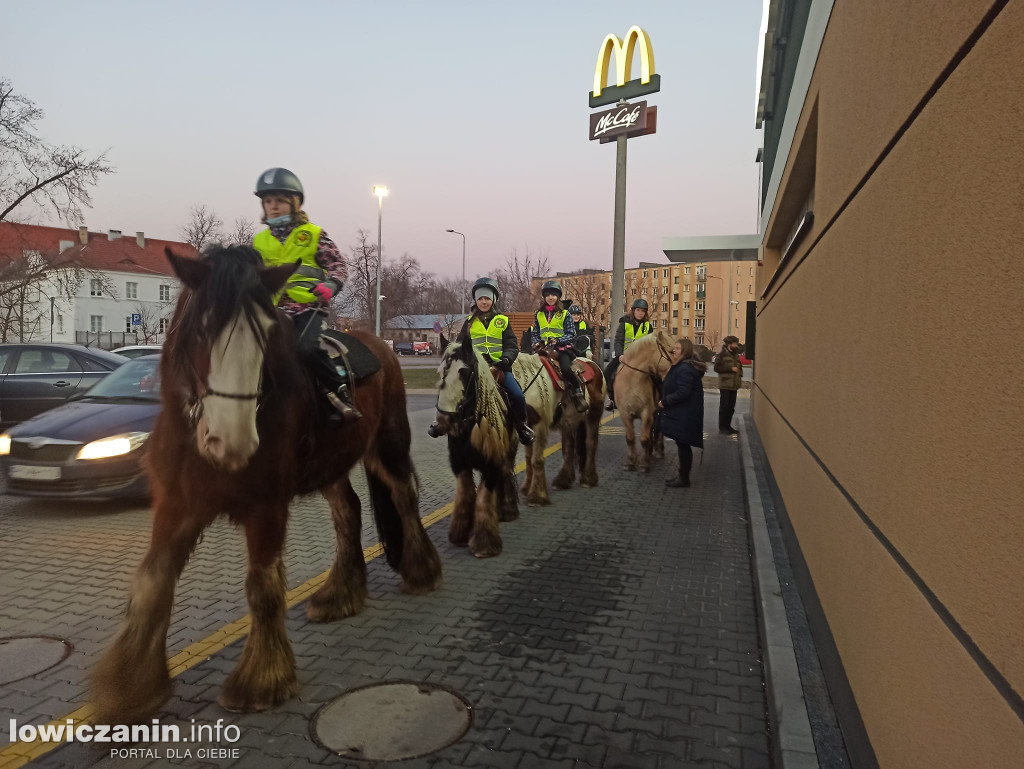 Konna przejażdżka do McDonald’s w Łowiczu