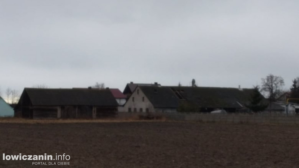 Zniszczenia w gminie Chąśno po nawałnicy z 17.02