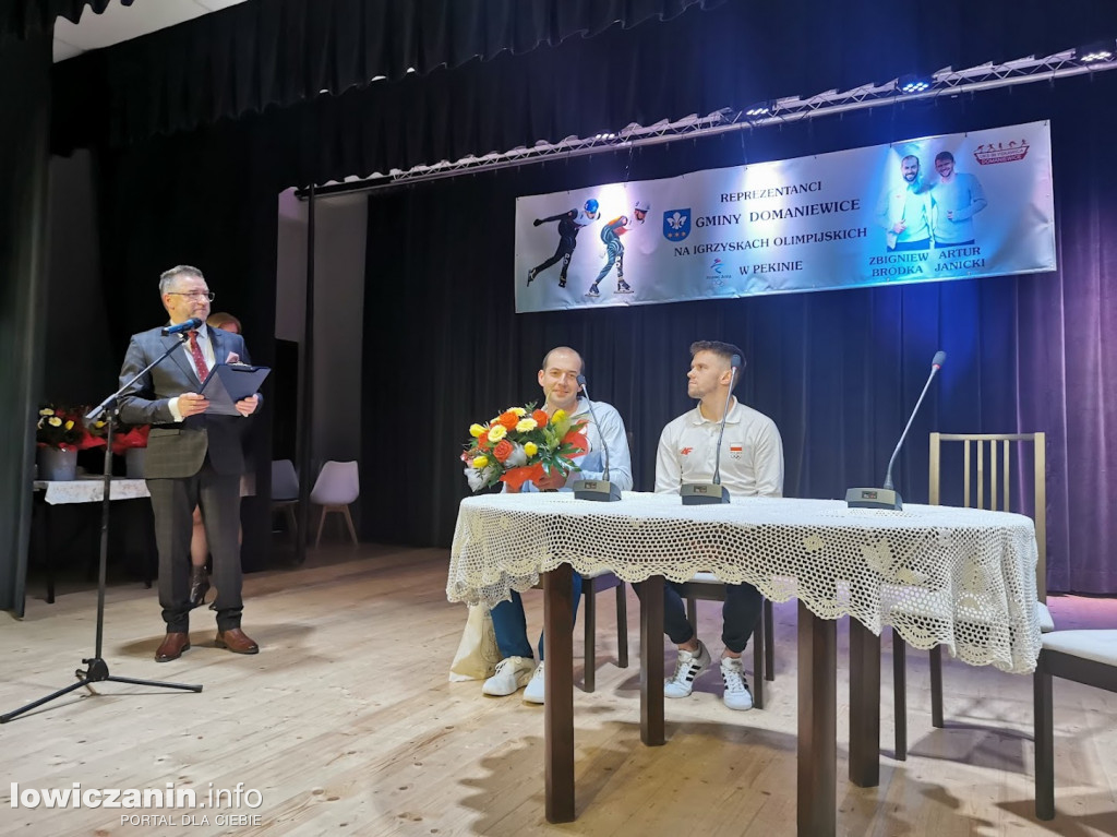 Powitanie Zbigniewa Bródki i Artura Janickiego