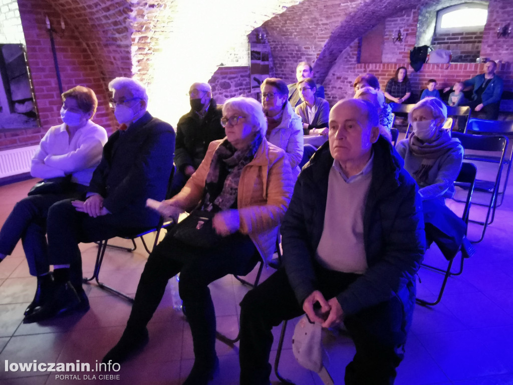 Koncert w piwnicy Muzeum w Łowiczu
