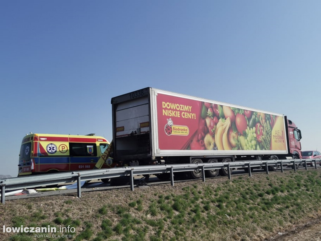 Zderzenie dwóch ciężarówek w Rząśnie