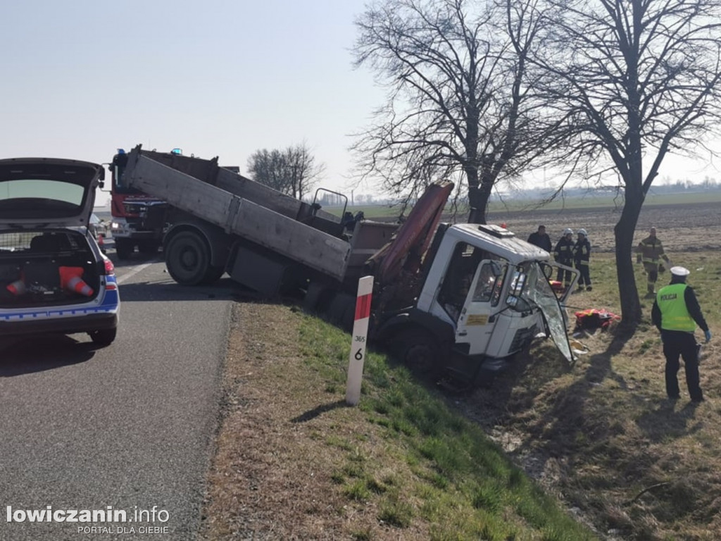 Zderzenie dwóch ciężarówek w Rząśnie