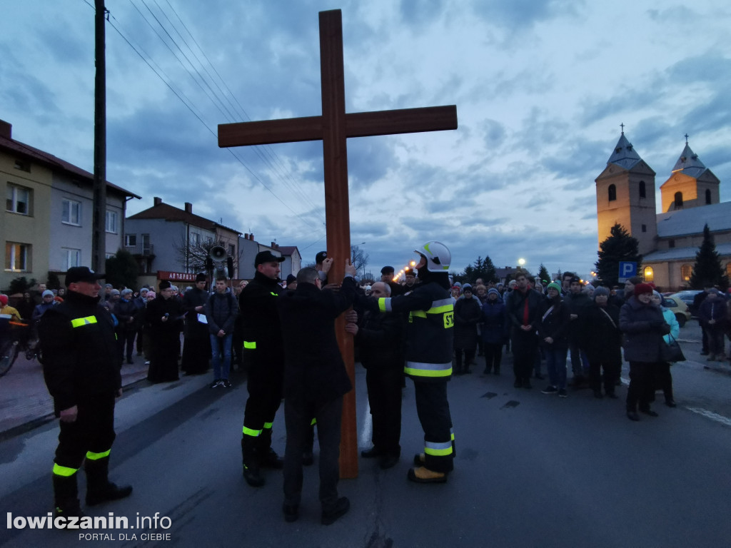 Droga Krzyżowa ulicami Łowicza