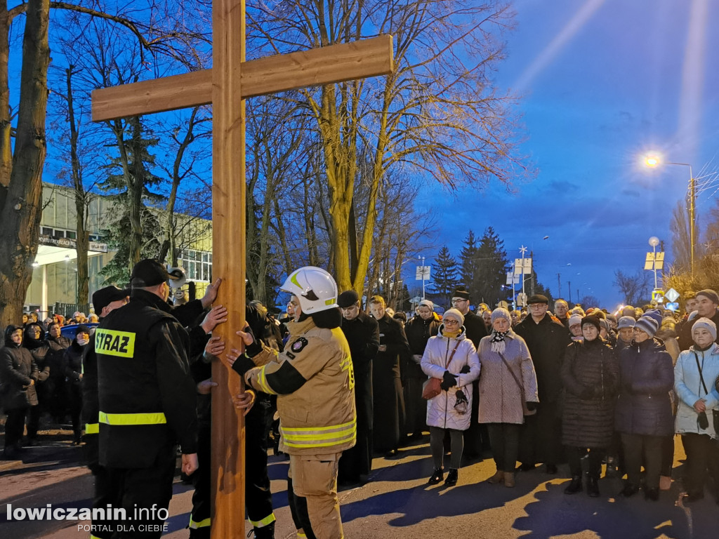Droga Krzyżowa ulicami Łowicza