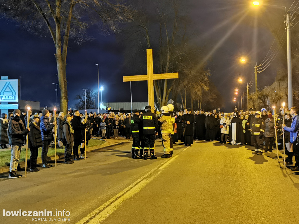 Droga Krzyżowa ulicami Łowicza