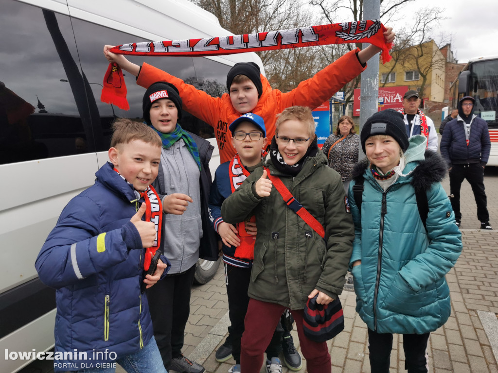 Dzieci z Łowicza pojechały na mecz Widzewa