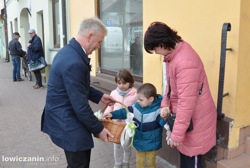 Słodycze od burmistrza Łowicza