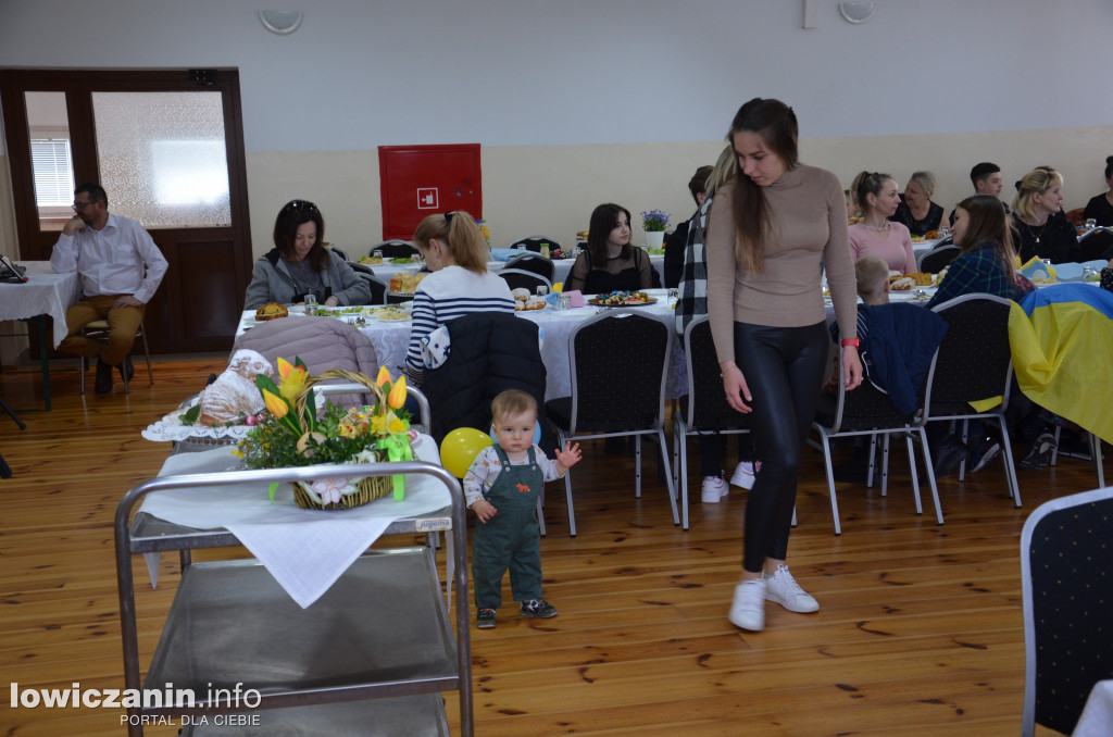 Wielkanocne spotkanie dla uchodźców w Nieborowie