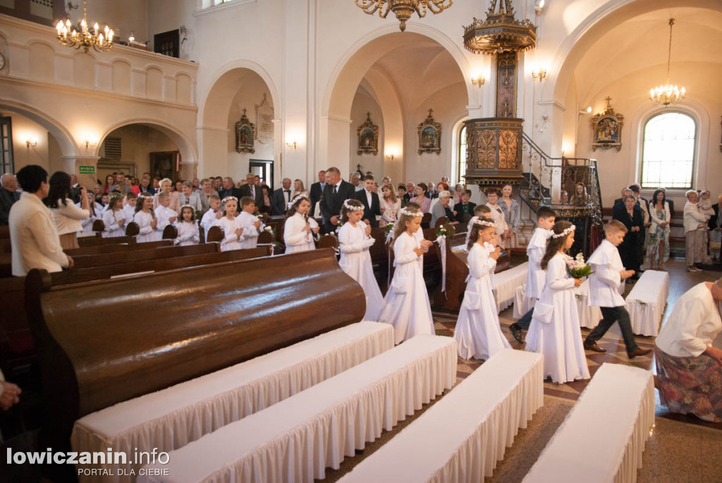 I Komunia Św. w parafii Św. Andrzeja i Św. Małgorzaty w Dmosinie