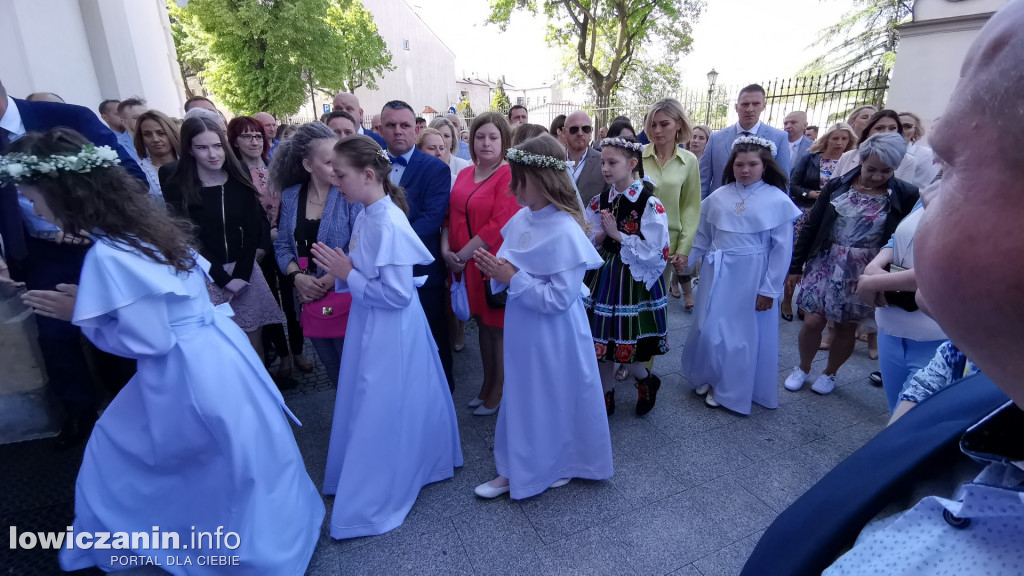 I Komunia Święta uczniów SP1 w Łowickiej katedrze