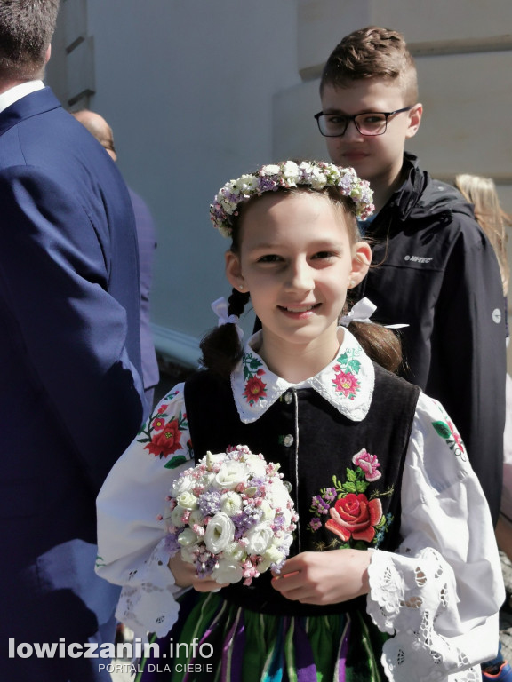 I Komunia Święta uczniów SP1 w Łowickiej katedrze